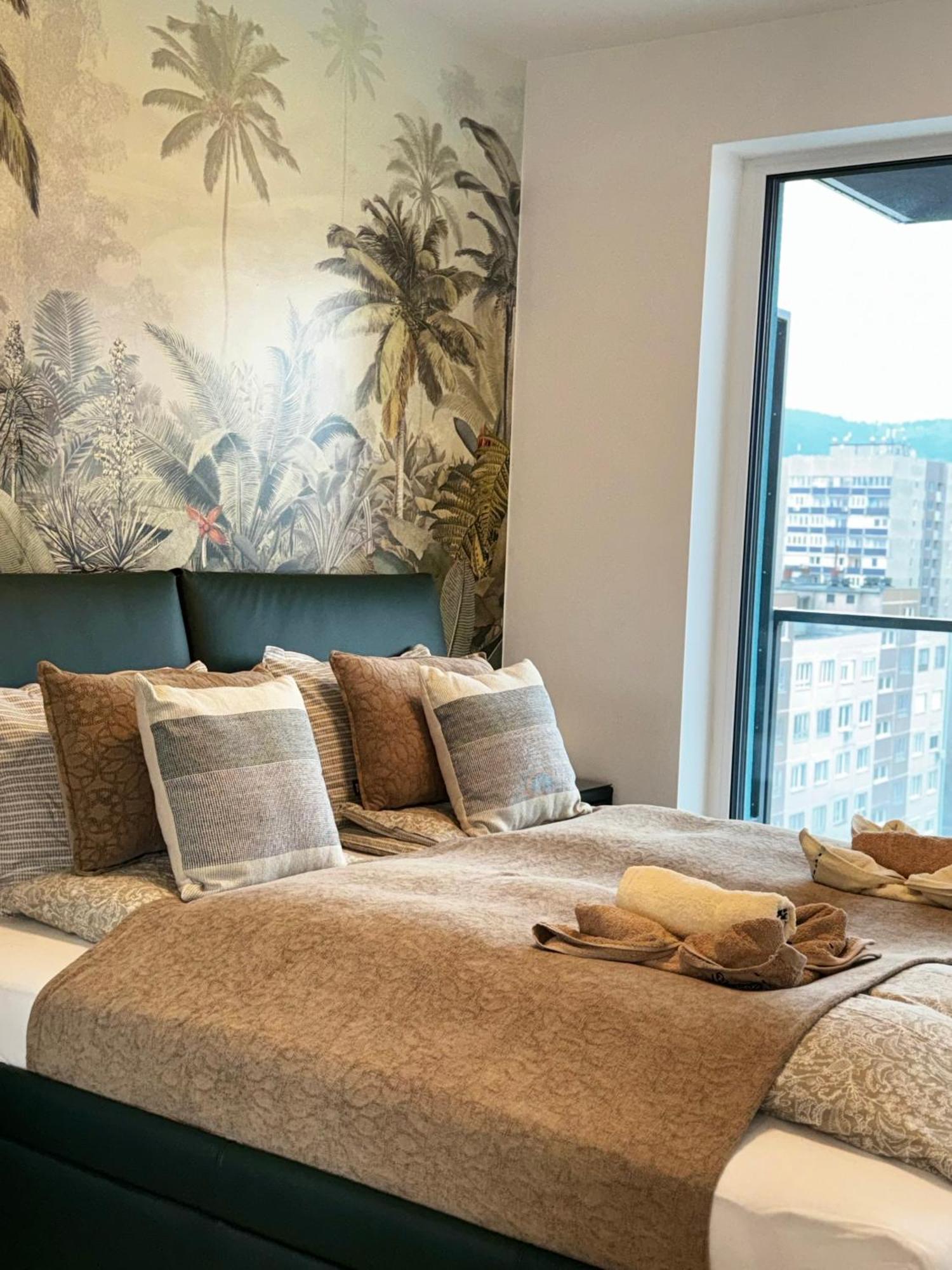 Riverguard With Free Parking Apartamento